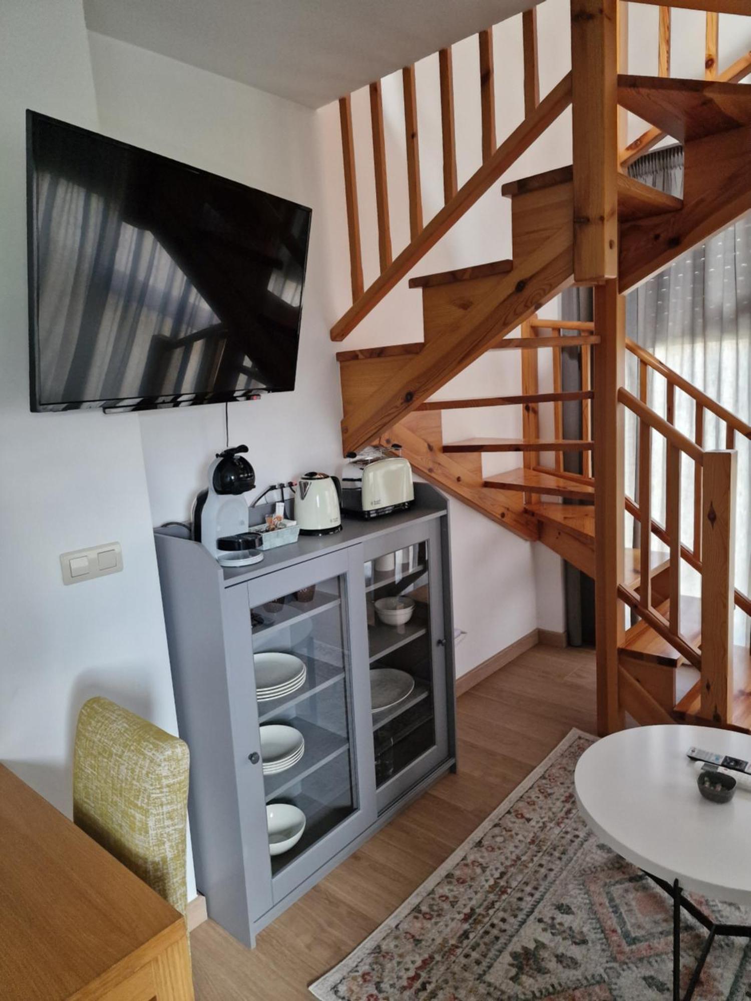 Apartamentos Ciudad Santiago 산티아고데콤포스텔라 외부 사진