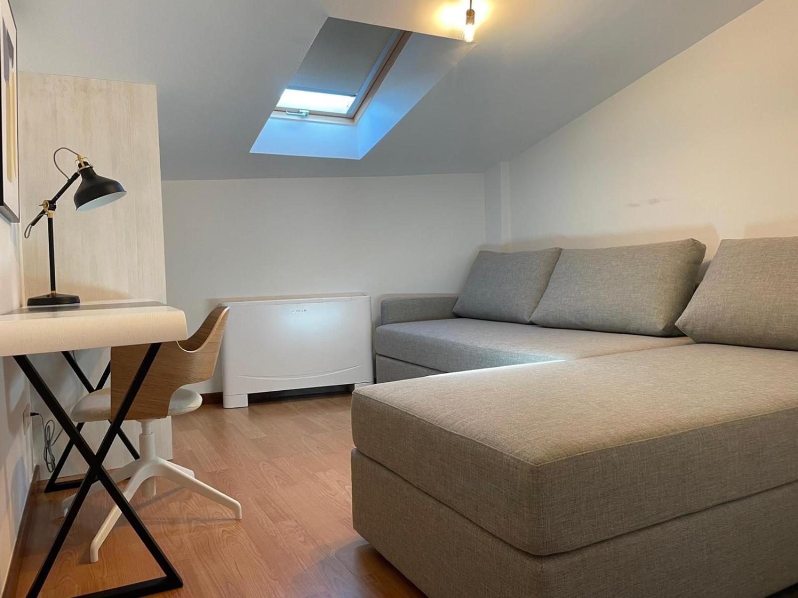 Apartamentos Ciudad Santiago 산티아고데콤포스텔라 객실 사진