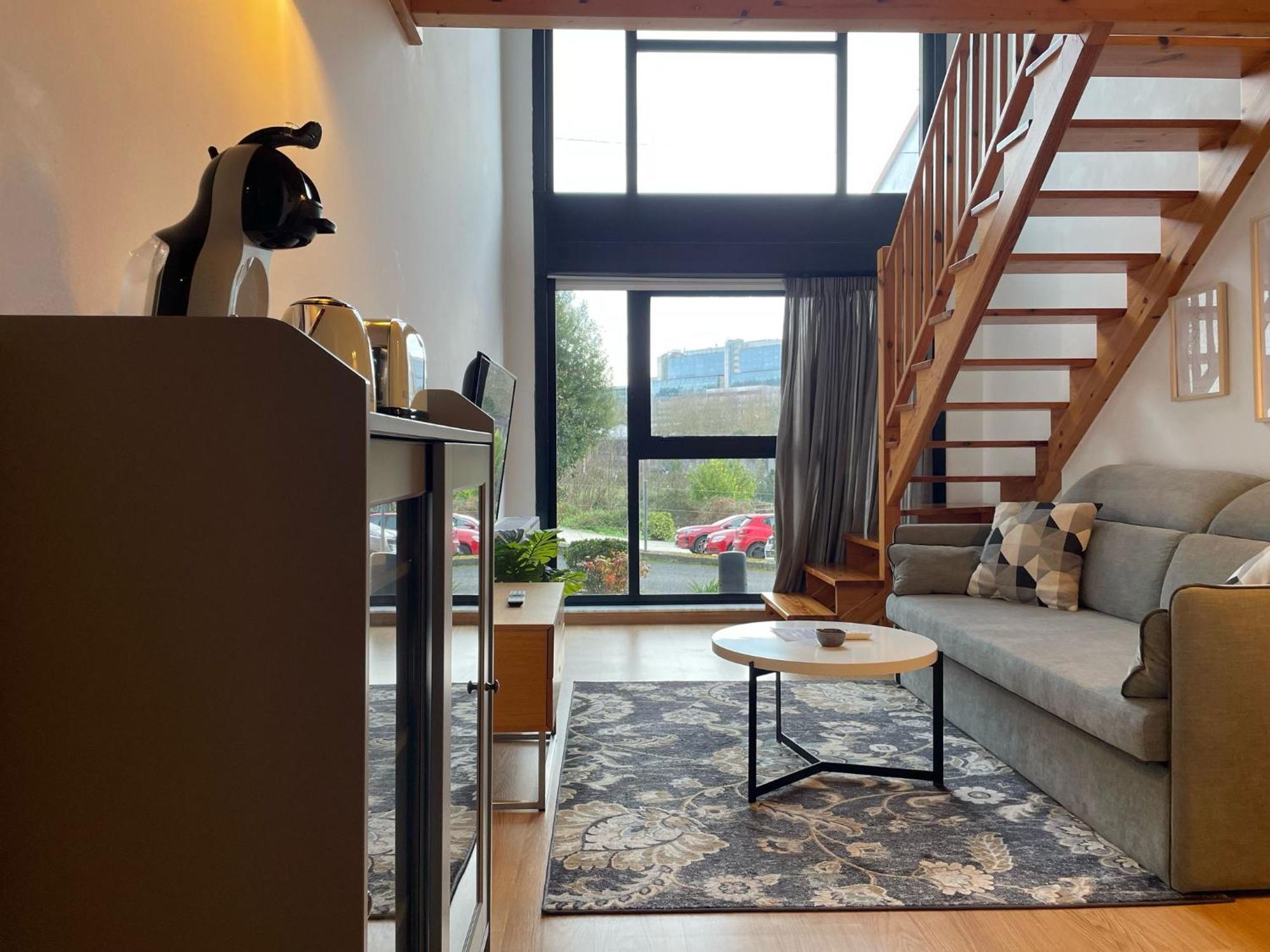 Apartamentos Ciudad Santiago 산티아고데콤포스텔라 외부 사진