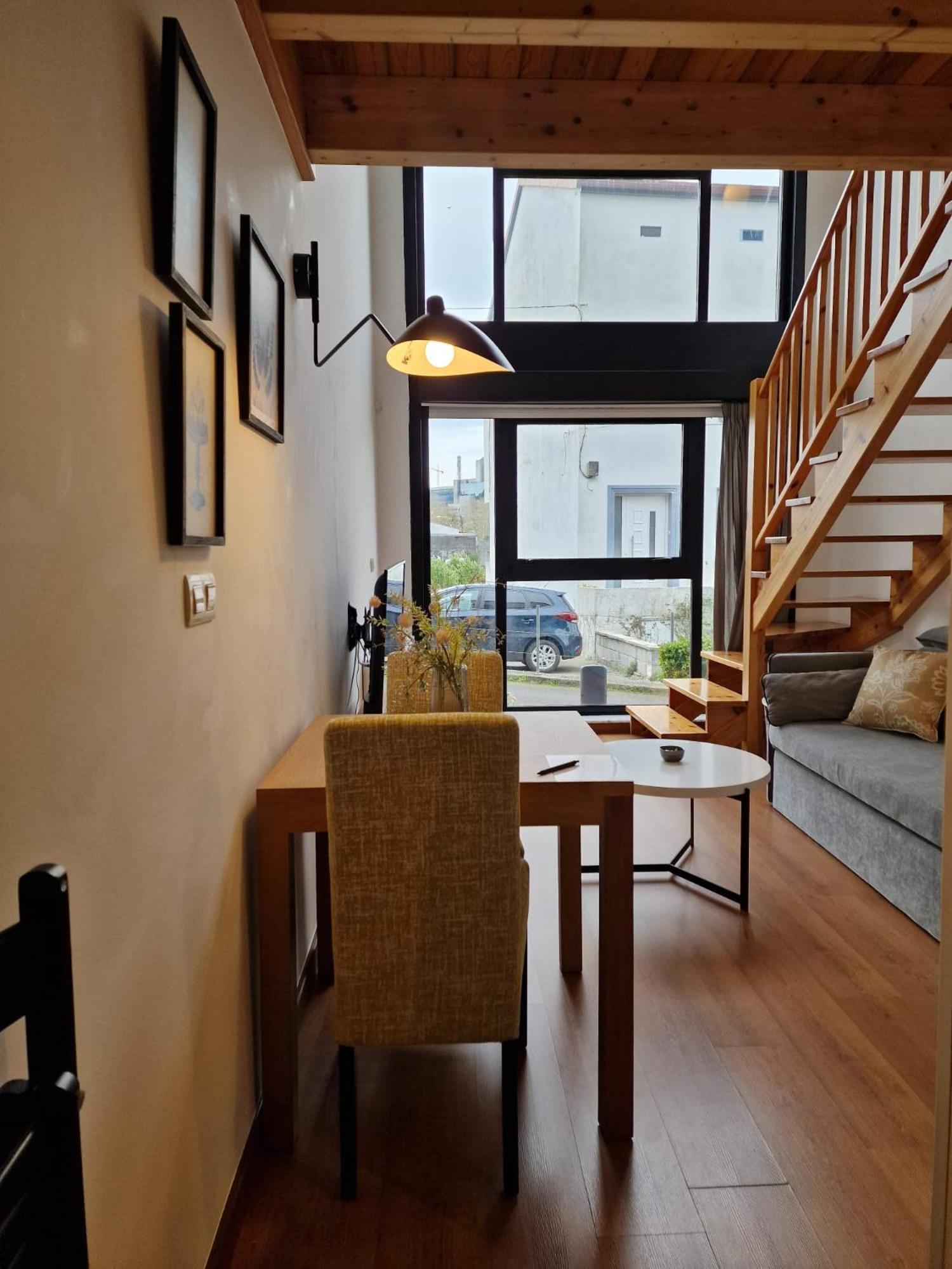 Apartamentos Ciudad Santiago 산티아고데콤포스텔라 외부 사진